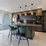 Apartment Carmen - Luxury 2-bedroom - Downtown *