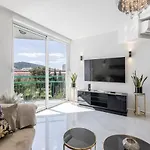 Carmen - Luxury 2-bedroom - Downtown *