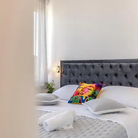 公寓 Carmen - Luxury 2-bedroom - Downtown