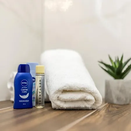 Carmen - Luxury 2-bedroom - Downtown *