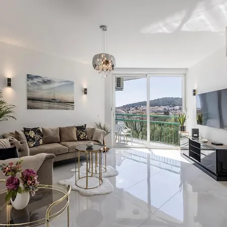Carmen - Luxury 2-bedroom - Downtown 公寓 *